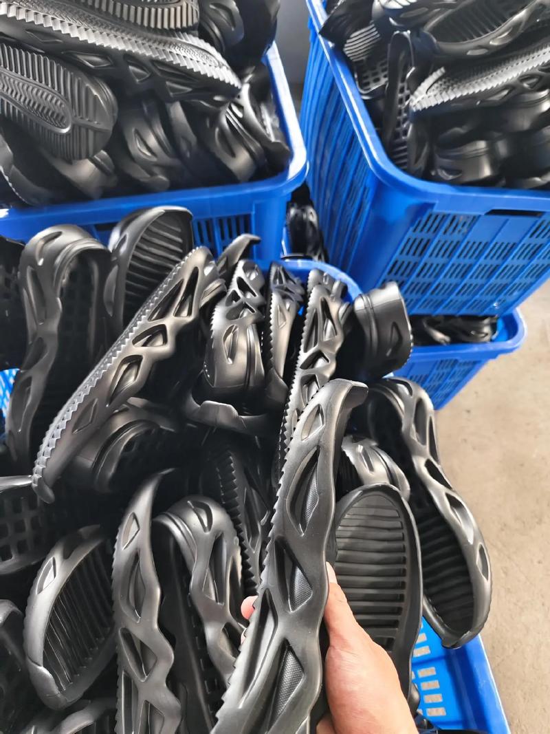 开鞋底厂投资多少才够？