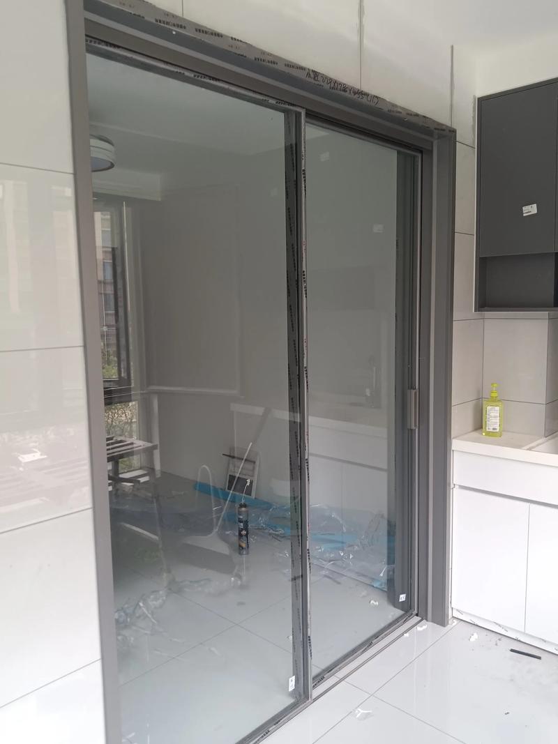 移门厂投资30万够吗?