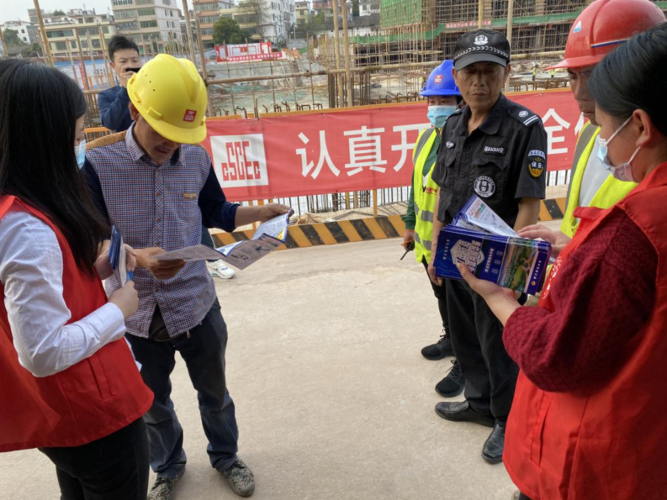 名单从何来?是否涉隐私侵权?